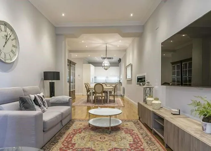 Amplio Y Confortable En El Casco Viejo Con Parking Privado Апартаменти