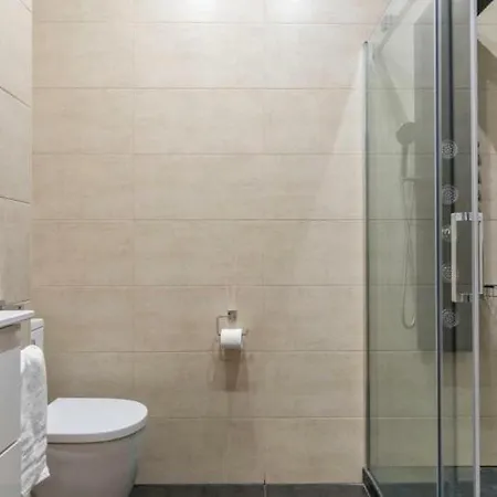 Amplio Y Confortable En El Casco Viejo Con Parking Privado Apartman Bilbao