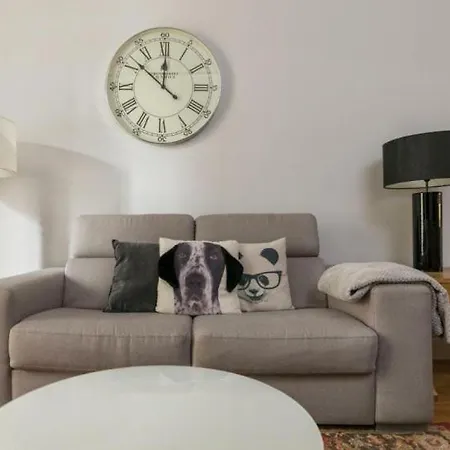 Amplio Y Confortable En El Casco Viejo Con Parking Privado Daire